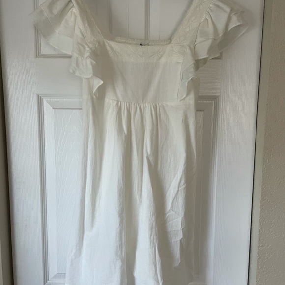 White Target Dress - Picture 4 of 5